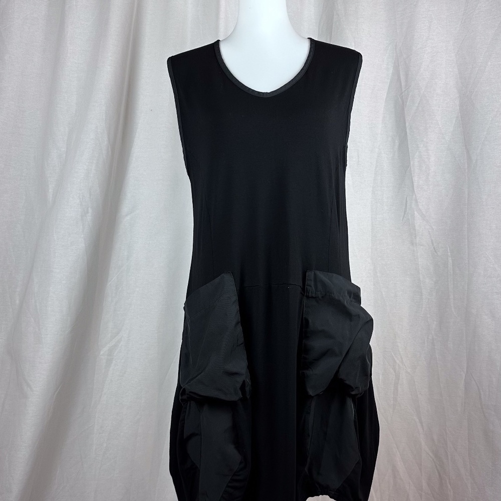 Transparente Black Sleeveless Dress
